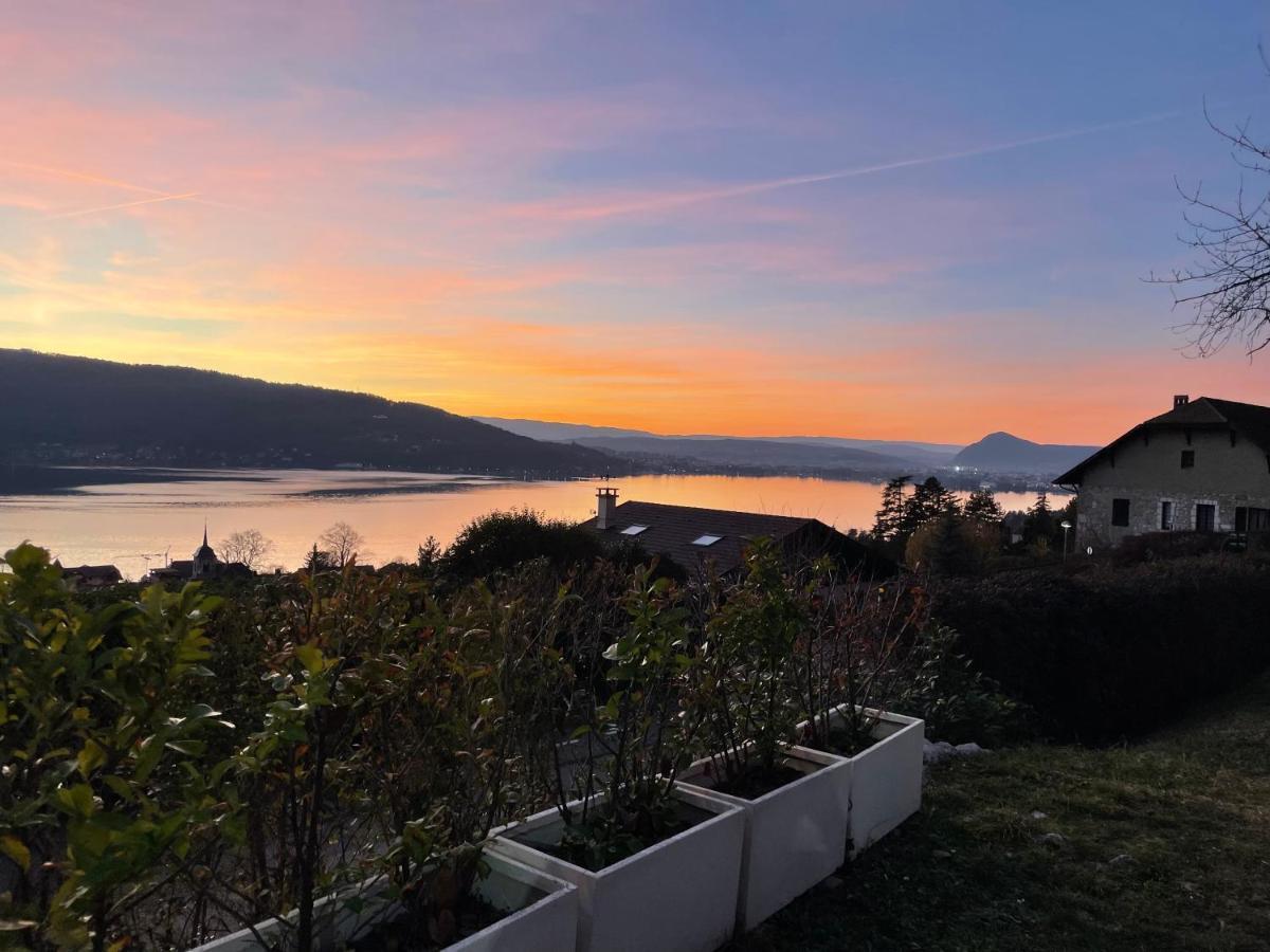 Maisonnette Vue Panoramique Lac D'Annecy Верие-дю-Лак Екстериор снимка
